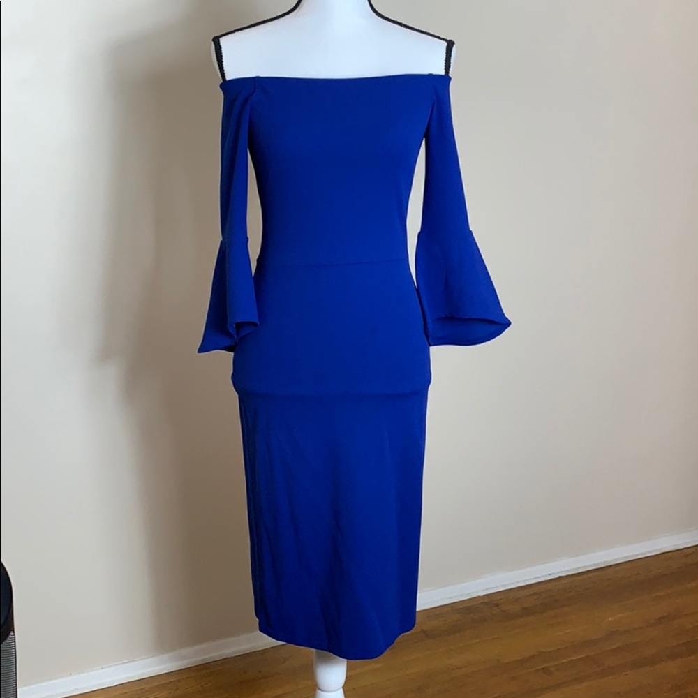 Elegant Blue over-the-shoulder dress
